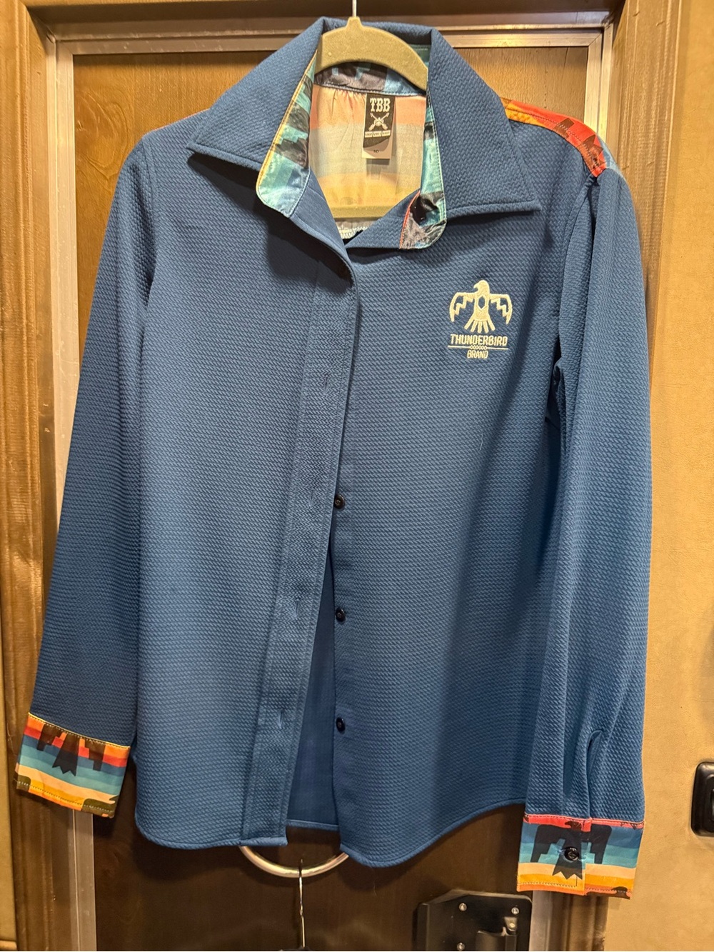 Thunderbird Brand Blue Women's Button-Down Shirt with Contrast Trim